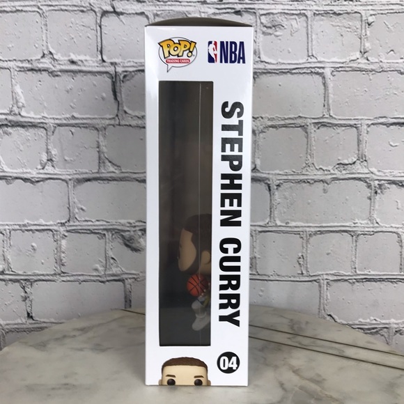 Funko POP! NBA Trading Cards: Golden State Warriors Stephen Curry Vinyl Figure - Picture 4 of 7